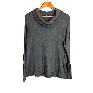 3 for $30! Gap grey cowl neck knit sweater